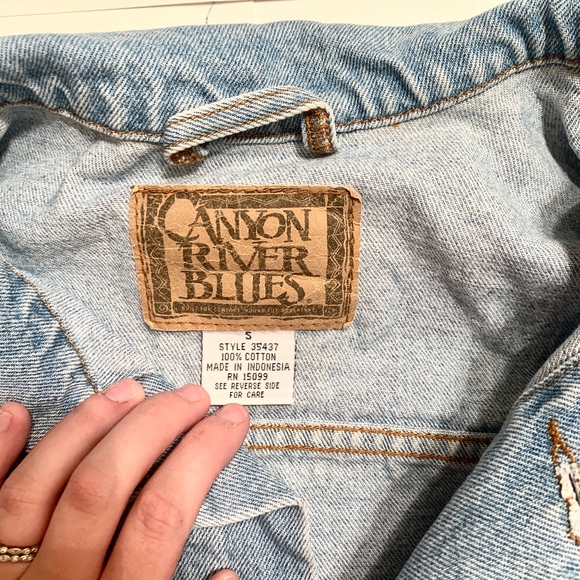 Good Vibes Only Vintage Jean Jacket - Picture 3 of 6